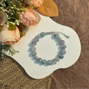 Pastel Lalic Green Crackle Beaded Bracelet